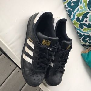 Adidas men’s athletic shoes size 10